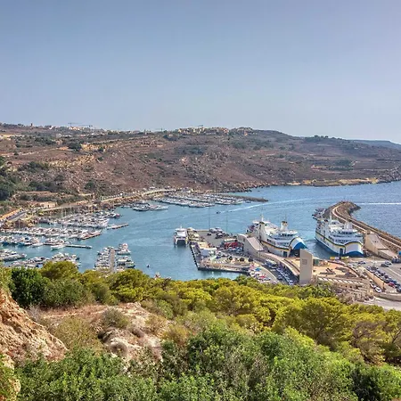 Chambray Gozo 2bdr Għajnsielem